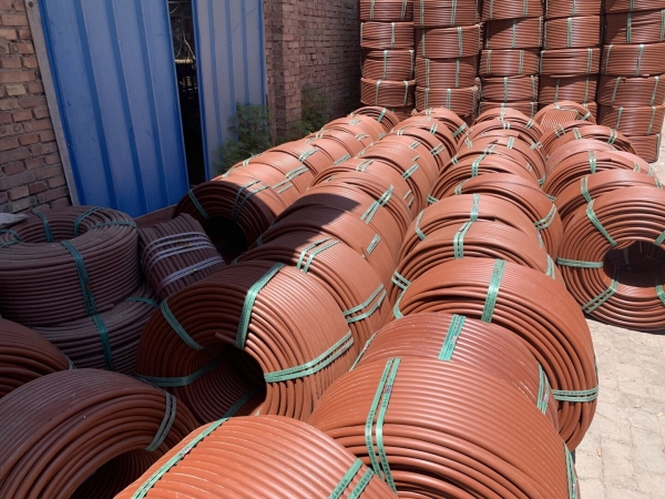 如何选择一条合适耐用的阿克苏穿线管