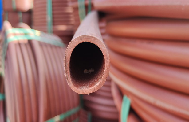 阿克苏电力行业使用的RPE阻燃穿线管有哪些标准？